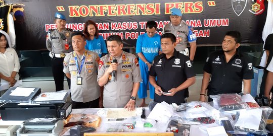 Permaisuri Fanni Aminadia, Pencetus Ide Pendirian Keraton Agung Sejagat