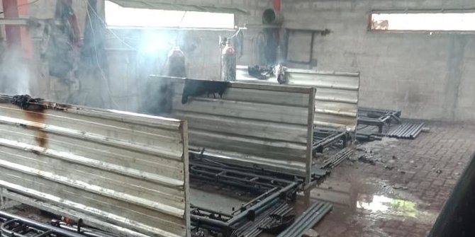 Pabrik Scaffolding di Sidoarjo Terbakar, 1 Karyawan Tewas dan 5 Luka Berat