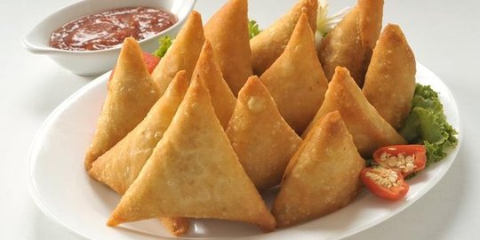 sambosa lumpia segitiga isi daging