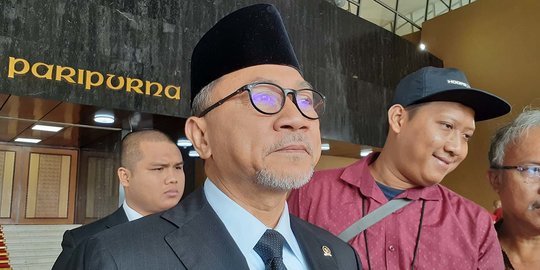 Zulkifli Hasan Mangkir Pemeriksaan KPK Tanpa Keterangan