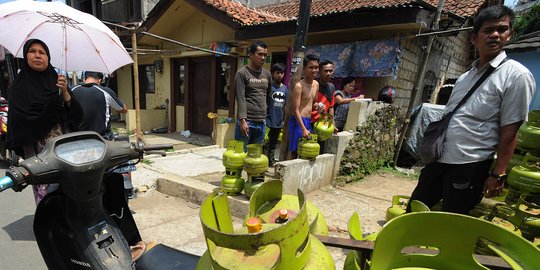 miskin dijatah tiga tabung per bulan rev1