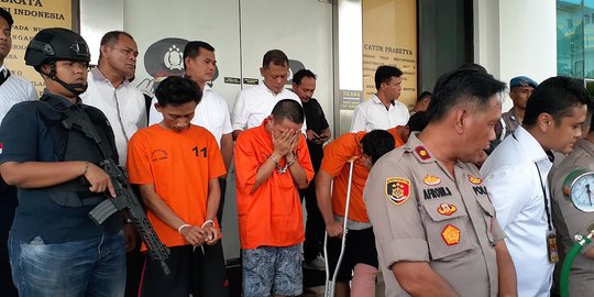 Bobol Mesin ATM di Minimarket Gunakan Las, Empat Pria Diciduk Polisi