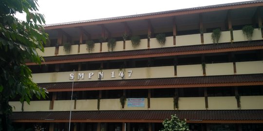 KPAI Duga Siswi SMP 147 Bunuh Diri usai Ditinggal Meninggal Ibunya
