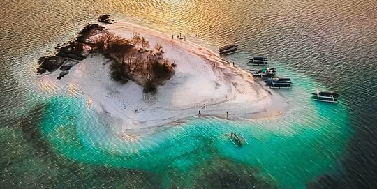 Keindahan Gili Kendis, Pulau Mungil di Lombok