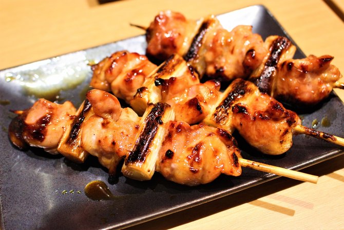 ilustrasi yakitori