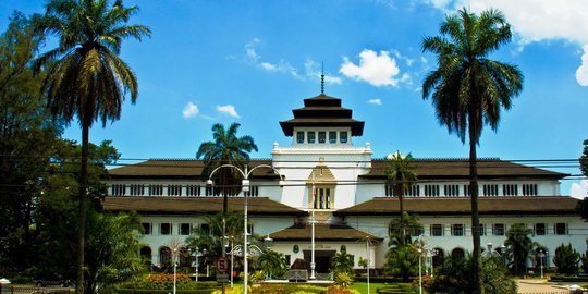 Pemprov Jabar Lanjutkan Revitalisasi Rumah Dinas Gubernur dan Gedung Sate