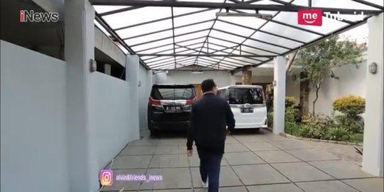 intip rumah masa kecil najwa shihab yang jarang terekspos, luas dan mewah!