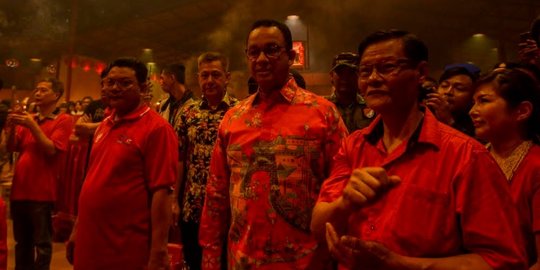 Anies Sapa Warga di Wihara Dharma Bhakti: Selamat Tahun Baru Imlek