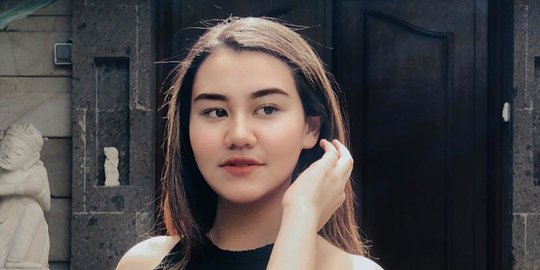 Kece, Ini 8 Potret Terbaru Aaliyah Massaid Anak Reza Artamevia dan Adjie Massaid
