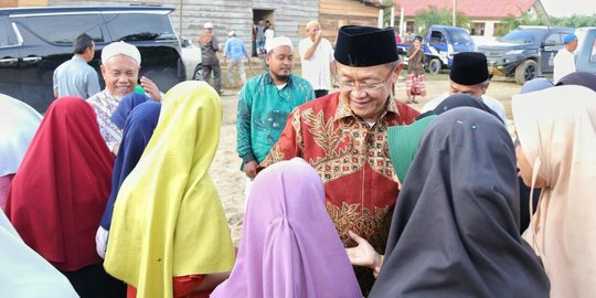 Bakal Cagub Jambi Cek Endra Sebut Bukan Zamannya Pemimpin cuma Duduk di Kantor