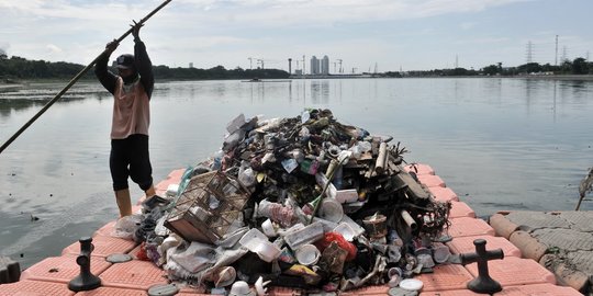 Pembersihan Sampah Danau Cincin