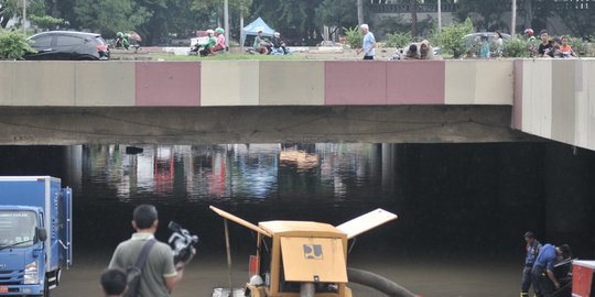 DPR minta Pemerintah Pusat dan Pemprov DKI Tak Berselisih Banjir Underpass Kemayoran