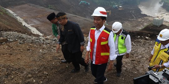 Jokowi Klaim Banjir di Bandung Raya Berkurang Sejak Dibangun Terowongan Nanjung