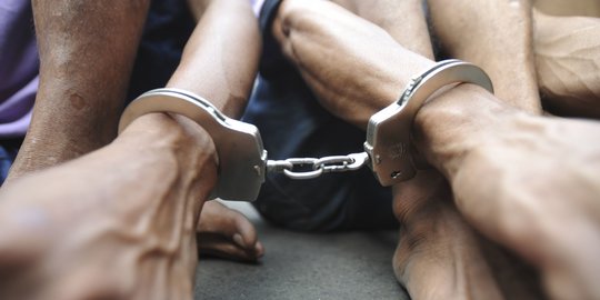 Polisi Tetapkan Empat Tersangka Pengeroyok Lutfi yang Dituduh Curi Helm di Bali