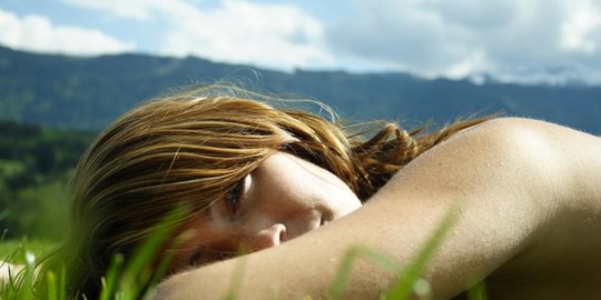 ini alasan mengapa suplemen vitamin d tak dapat gantikan paparan sinar matahari