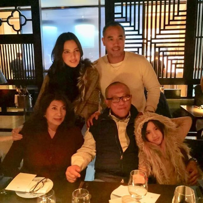 nia ramdhani dan ibu mertuanya