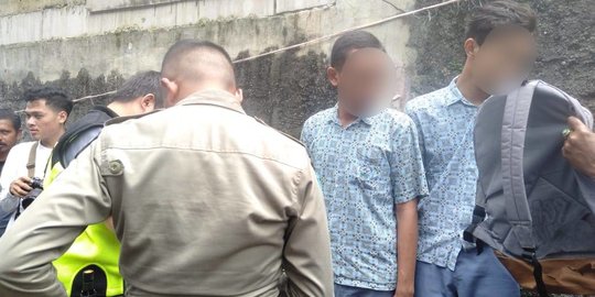 Ngumpet di Toilet Umum usai Tenggak Tramadol, 4 Pelajar di Bogor Ditangkap Polisi