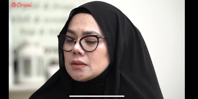 Potret Lawas Sarita Abdul Mukti, Cantik dan Disebut Mirip Nikita Mirzani