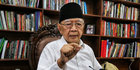 Tiga Mandat Gus Sholah