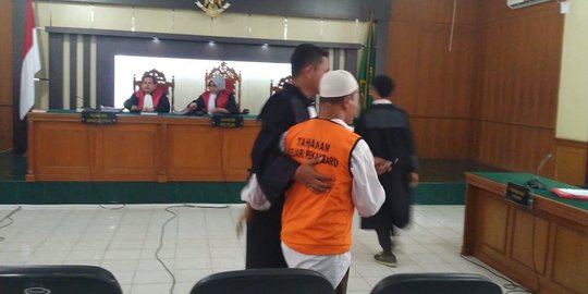 Tak Terbukti Bakar Lahan, Petani di Pekanbaru Divonis Bebas