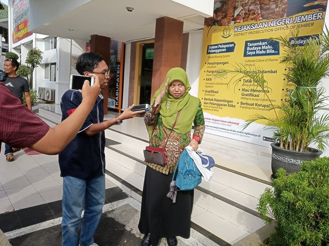 kepala dinas pekerjaan umum bina marga dan sumberdaya air dpubmsda jember yessyana arifah