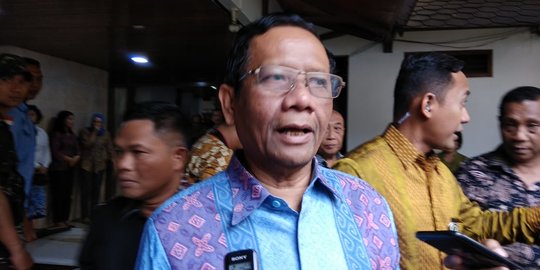 Mahfud MD Klaim Kebakaran Lahan di Indonesia Semakin Sedikit