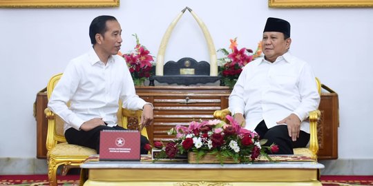 Nyaman Jadi Anak Buah, Ini Potret Kemesraan Prabowo dengan Presiden Jokowi