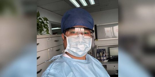 10 Hari Rawat Pasien Corona, Dokter di China Menangis Melihat Hasil Karya Putrinya