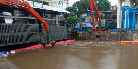 Status Pintu Air Manggarai Kembali Normal