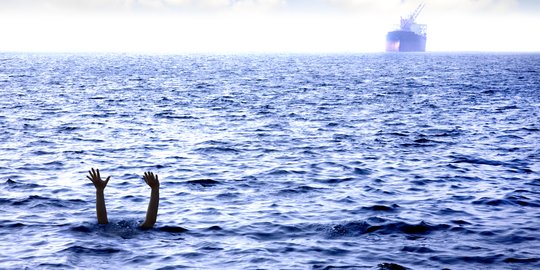 Mahasiswa Tewas Tenggelam Saat Berenang di Pantai Parangtritis Tengah Malam