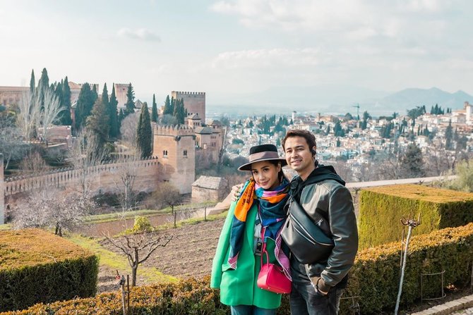 raffi ahmad dan nagita slavina di alhambra