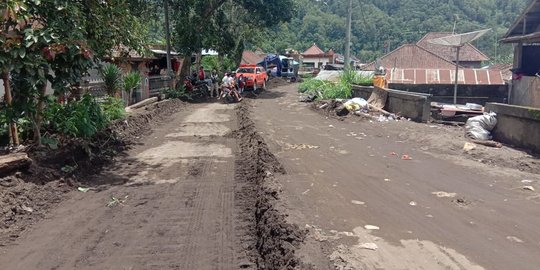 Banjir Bandang di Kintamani, Alat Berat Dikerahkan Keruk Lumpur Tebal