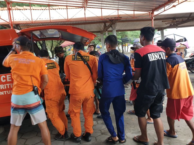 mahasiswa yang hilang di pantai parangtritis ditemukan tewas