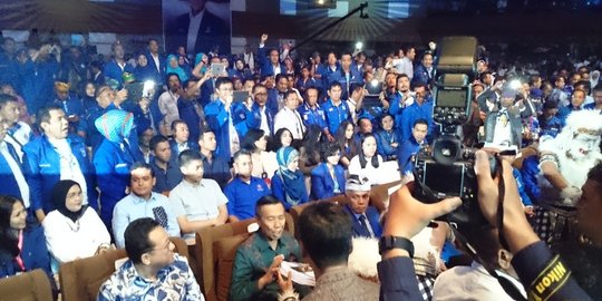 komputer panitia untuk proses pendaftaran