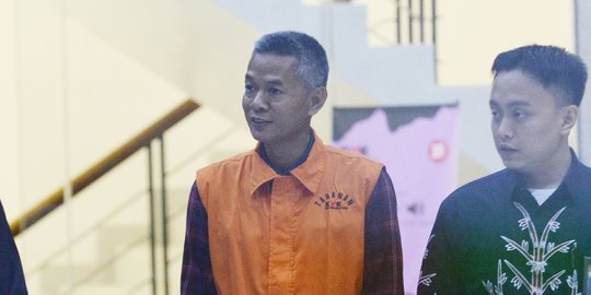 Dikonfrontir, Wahyu Setiawan Akui Pernah Komunikasi dengan Donny Istiqamah