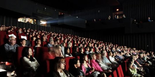 10 Potret Bioskop Keren Dan Unik Di Dunia Salah Satu Ada Di Indonesia Lho Merdeka Com