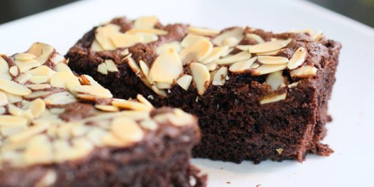 5 Cara Membuat Brownies Kukus Pisang Yang Mudah Dibuat Di Rumah Merdeka Com