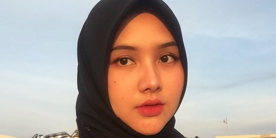 Segera Dinikahi, Ini 7 Potret Cantik Calon Istri Sahrul Gunawan