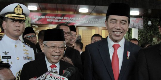 Survei: 70,1% Publik Puas Kinerja Jokowi, Ma'ruf Amin Tak Sampai 50%