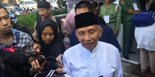 Nasib Amien Rais di PAN Tergantung Zulkifli Hasan