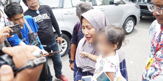 Bebas, Zikria Dzatil ingin Bertemu Wali Kota Risma dan Minta Maaf