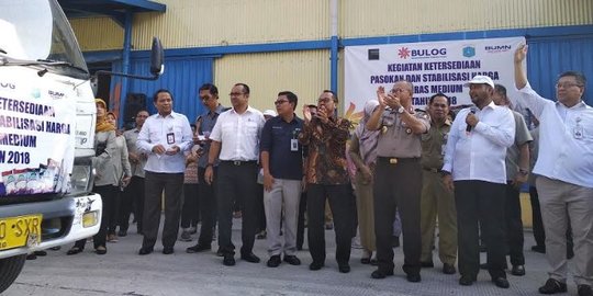 Gudang Hampir Penuh, Bulog Mulai Salurkan 600.000 Ton Beras Hingga Lebaran
