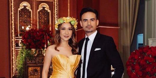 Wajah Sendu Bunga Citra Lestari Kehilangan Ashraf Sinclair Untuk Selamanya