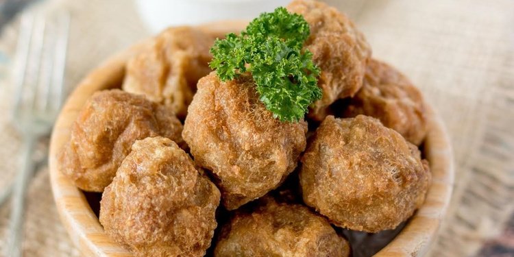 6 Cara Membuat Bakso Goreng Ala Rumahan Mudah Dan Anti Gagal Merdeka Com 6 Cara Membuat Bakso Goreng Ala Rumahan Mudah Dan Anti Gagal Merdeka Com