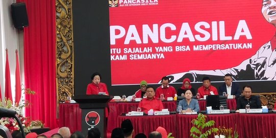 Sebut Monas Cagar Budaya, Megawati Bilang 'Kenapa Bikin Formula E di Situ?'