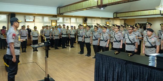 Kapolrestabes Bandung dan Tujuh Kapolres di Jabar Diganti