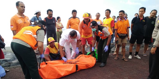 Mayat Pria Tanpa Identitas Ditemukan di Pantai Padang Galak Denpasar