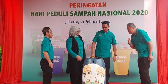 Peringati HPSN, Anies Ajak Warga Kelola Sampah Mandiri