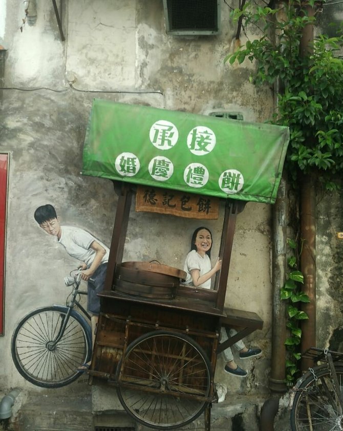 mural di george town penang