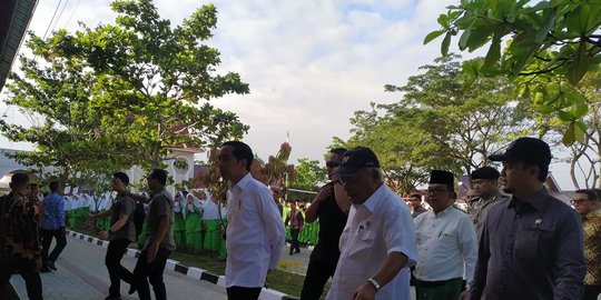 resmikan rehabilitasi mtsn 3 pekanbaru